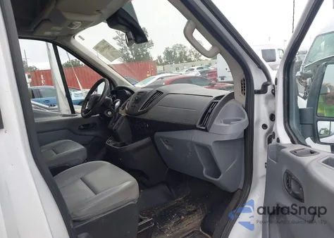 2018 Ford Transit-250 из США, поврежденный, VIN 1FTYR1CM2JKA74359